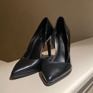 Kenneth Cole Reaction Heels